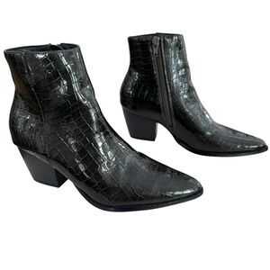 Coconuts By Matisse Women Pointed Toe Bootie 6 Dark Green Shimmer Faux Croc Goth